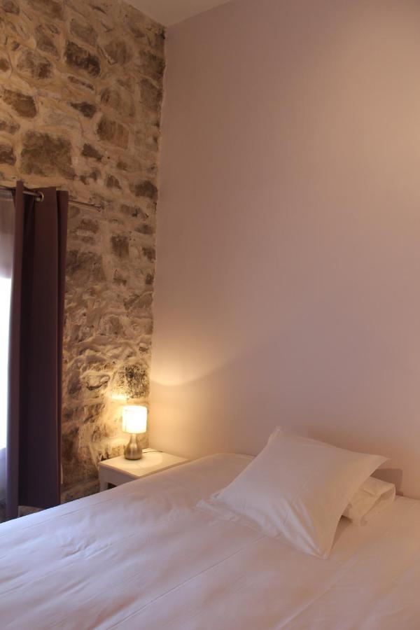 Le Mas De Roux Chambres D'Hotes Bragassargues Kültér fotó